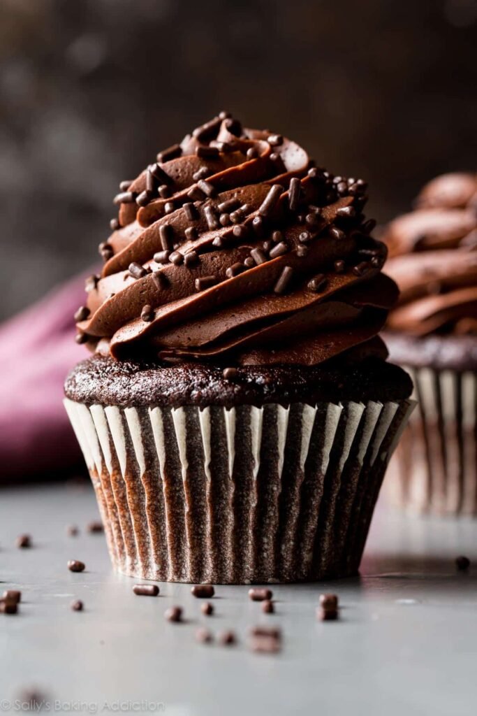 moist chocolate cupcakes 5